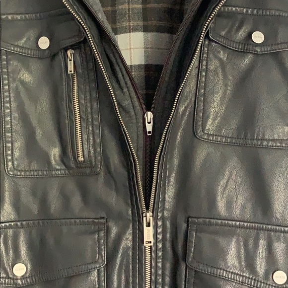 Guess Men’s leather jacket - Picture 4 of 5